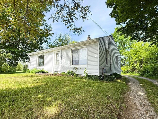 property at 2124 Lansing Ave