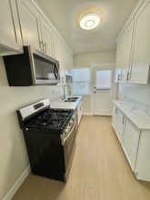 600 E Garfield Ave in Glendale, CA - Building Photo - Building Photo