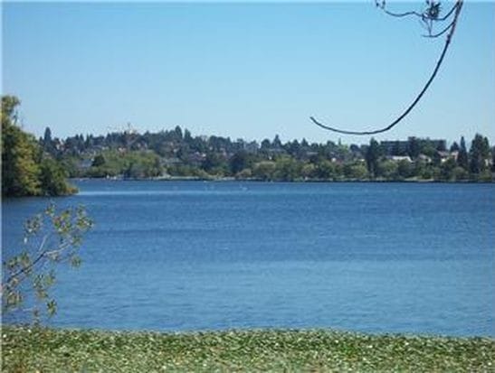 911 N 73rd St, Unit 202 in Seattle, WA - Building Photo - Building Photo