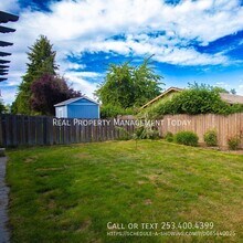 19027 97th Ave Ct E in Puyallup, WA - Building Photo - Building Photo