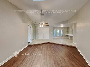 2118 Amarillo Ln in Punta Gorda, FL - Foto de edificio - Building Photo