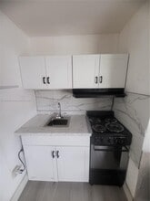 4345 NW 203rd St in Miami Gardens, FL - Building Photo - Building Photo
