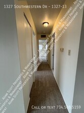 1327 Southwestern Dr in Tecumseh, MI - Building Photo - Building Photo