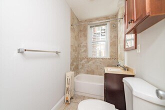 258 Chestnut Hill Ave, Unit 1 in Boston, MA - Foto de edificio - Building Photo