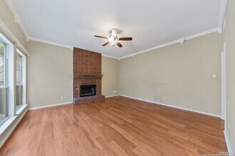 9 Sweetwood in San Antonio, TX - Building Photo - Building Photo
