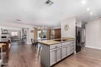 6839 E Earll Dr in Scottsdale, AZ - Building Photo - Building Photo