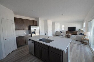 11232 Abigail Dr in Winfield, IN - Building Photo - Building Photo