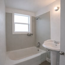 1924 E Courtland Ave in Spokane, WA - Building Photo - Building Photo