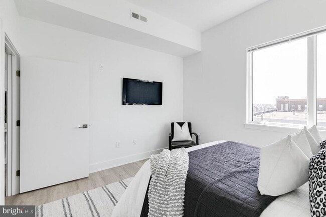 property at 2201 Washington Ave