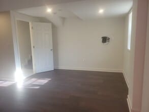 14 Zeigler Way in Colesville, MD - Building Photo - Building Photo