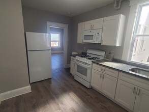 738 Washington St in Norwood, MA - Building Photo - Building Photo
