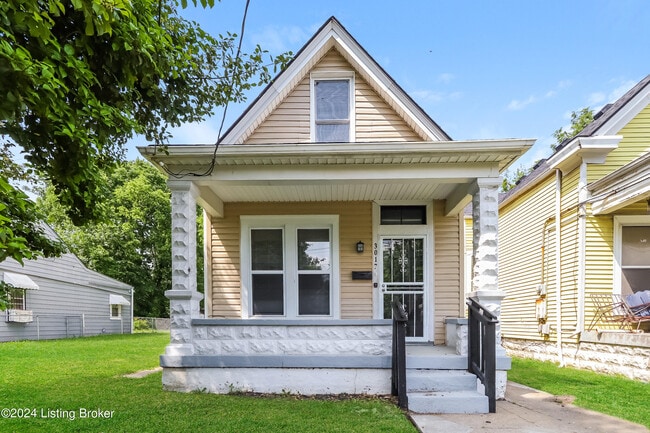 property at 3017 Greenwood Ave
