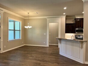 3935 Old Omen Rd in Tyler, TX - Building Photo - Building Photo
