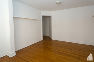 5045 N Damen Ave in Chicago, IL - Building Photo - Building Photo