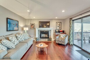 7492 Brighton Way in Salt Lake City, UT - Building Photo