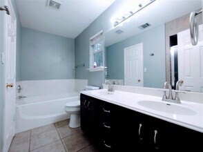 209 Antietam Dr in Elgin, TX - Building Photo - Building Photo