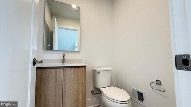 2106 Henson Norris St in Rockville, MD - Building Photo - Building Photo