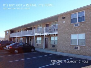 728 Hillmont Cir in Harrisonburg, VA - Building Photo - Building Photo