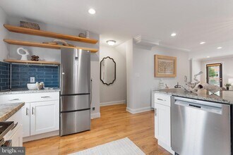 5515 Chillum Pl NE in Washington, DC - Building Photo - Building Photo