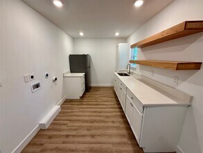 520 McGuire Ln in Huntsville, TX - Building Photo - Building Photo