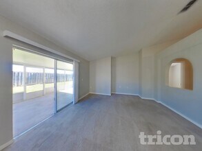 7121 High Bluff Rd in Jacksonville, FL - Building Photo - Building Photo