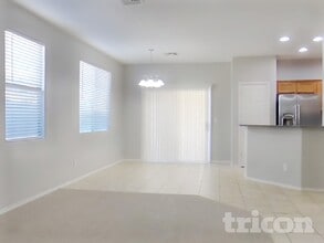 39815 N Bridlewood Way in Anthem, AZ - Foto de edificio - Building Photo