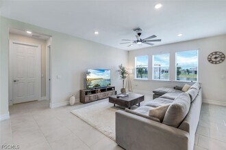 421 Coral Reef Pl in Cape Coral, FL - Building Photo - Building Photo