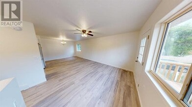 10029 106 Ave. in Grande Prairie, AB - Building Photo - Building Photo
