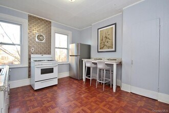 146 Johnston St in Newburgh, NY - Building Photo - Building Photo