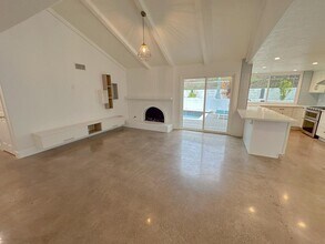 25761 Serenata Dr in Mission Viejo, CA - Building Photo - Building Photo