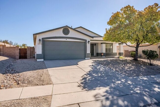 3609 S Desert Echo Rd