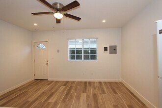 10975 Bali Ln in San Diego, CA - Building Photo - Building Photo