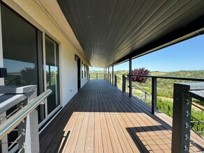 5430 Sunny Ridge Pl in Paso Robles, CA - Building Photo - Building Photo