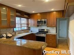 42 Georgia Ave-Unit -main in Long Beach, NY - Building Photo