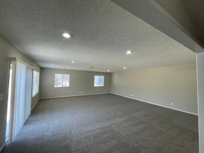 11060 Davis St in Moreno Valley, CA - Building Photo - Building Photo