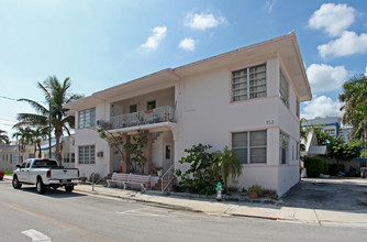 350 Virginia St in Hollywood, FL - Building Photo - Building Photo