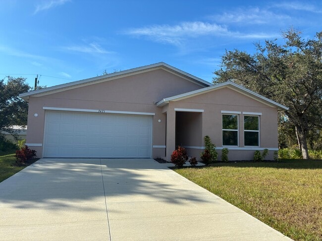 property at 3471 Ledgewood St