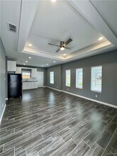 12 W Driftwood St in Edinburg, TX - Building Photo - Building Photo