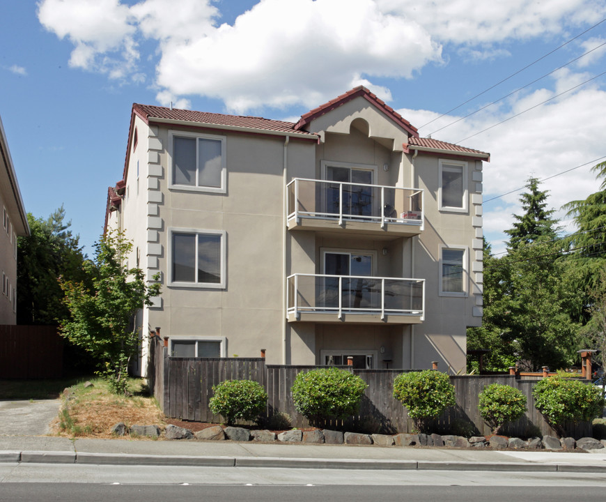 8507 Linden Ave in Seattle, WA - Foto de edificio