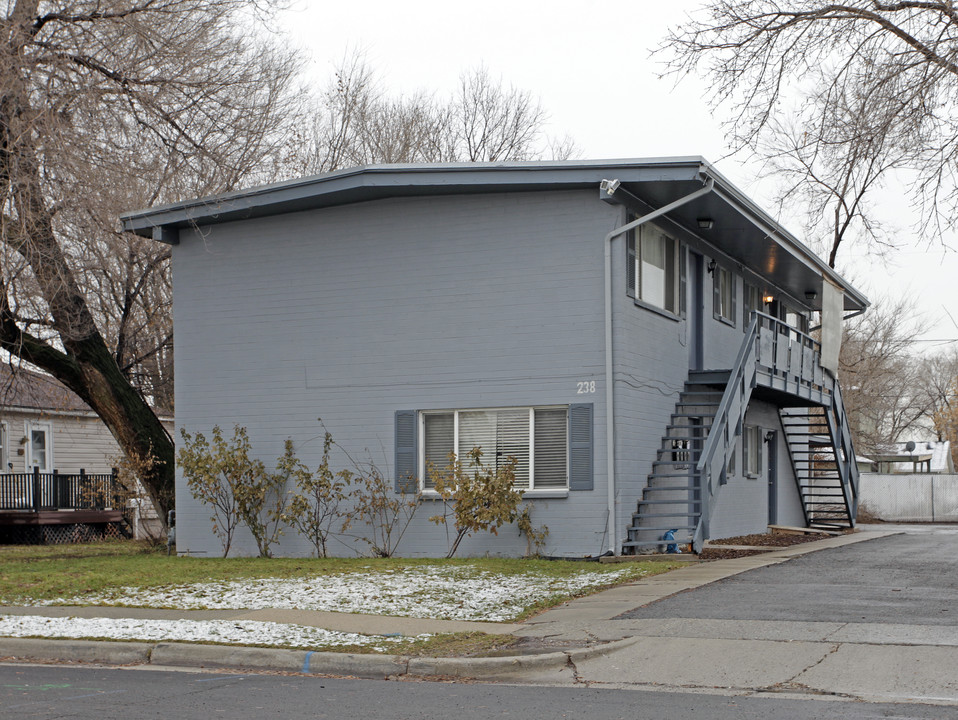 238 E Vidas Ave in Salt Lake City, UT - Foto de edificio