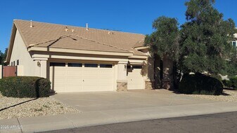 740 N Nantucket St in Chandler, AZ - Building Photo