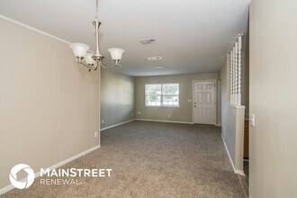 5027 McManus Dr in Jacksonville, FL - Building Photo - Building Photo