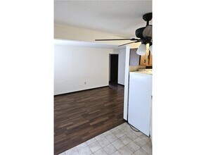 10 12th Ave NE in Elbow Lake, MN - Building Photo - Building Photo