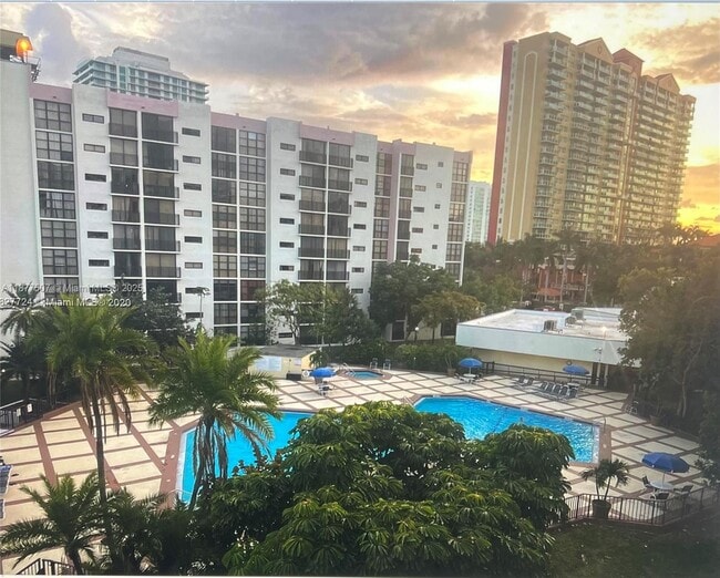 property at 17011 N Bay Rd