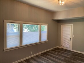 1908 H St in Sacramento, CA - Building Photo - Building Photo