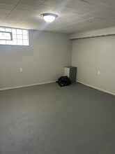 8764 Glenloch St in Philadelphia, PA - Building Photo - Building Photo