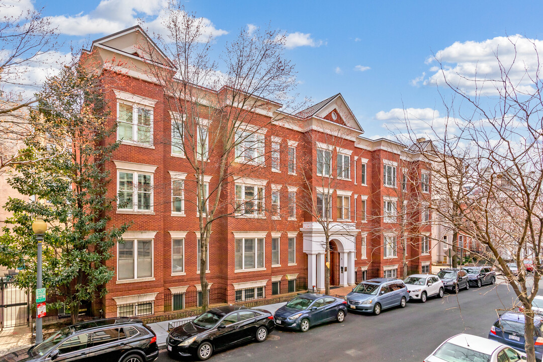 The Spencer in Washington, DC - Building Photo