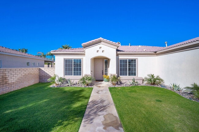 property at 43569 Parkway Esplanade E