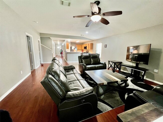 property at 9610 Serenata Ct