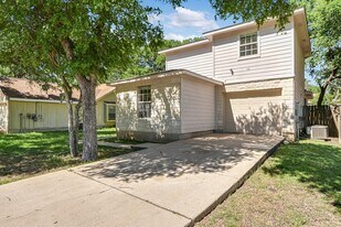 101 S Mockingbird Cir in Cedar Creek, TX - Building Photo